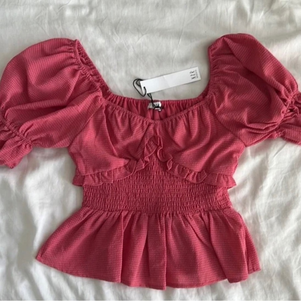 L - NSR Women's Alex Ruffle Trim Peplum Blouse